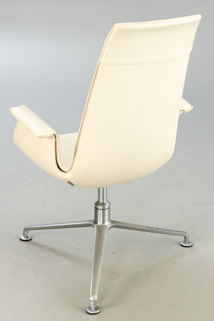 Preben Fabricius & Jørgen Kastholm, Hochlehner FK 6725 Chair, Walter Knoll.