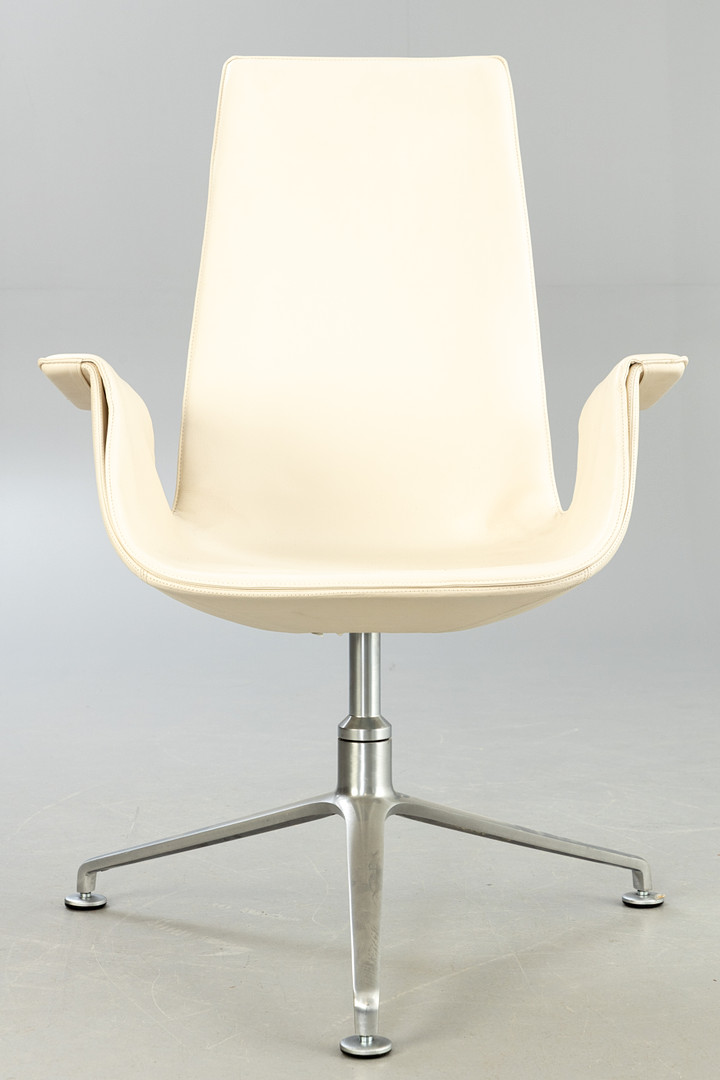 Preben Fabricius & Jørgen Kastholm, Hochlehner FK 6725 Chair, Walter Knoll.