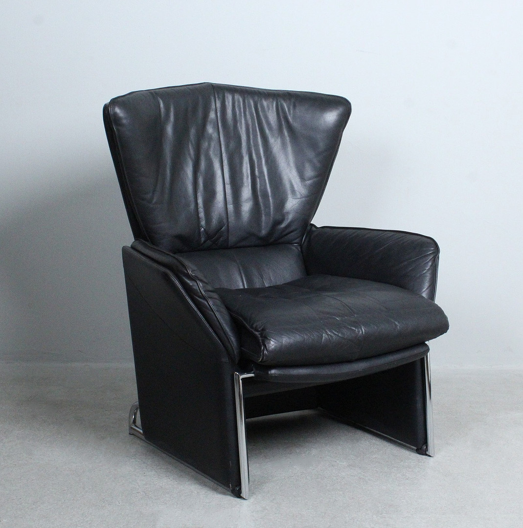 JÜRGEN LANGE. FSM. Sessel mit Relaxfunktion, Modell 'Unus', Leder, 1980er Jahre