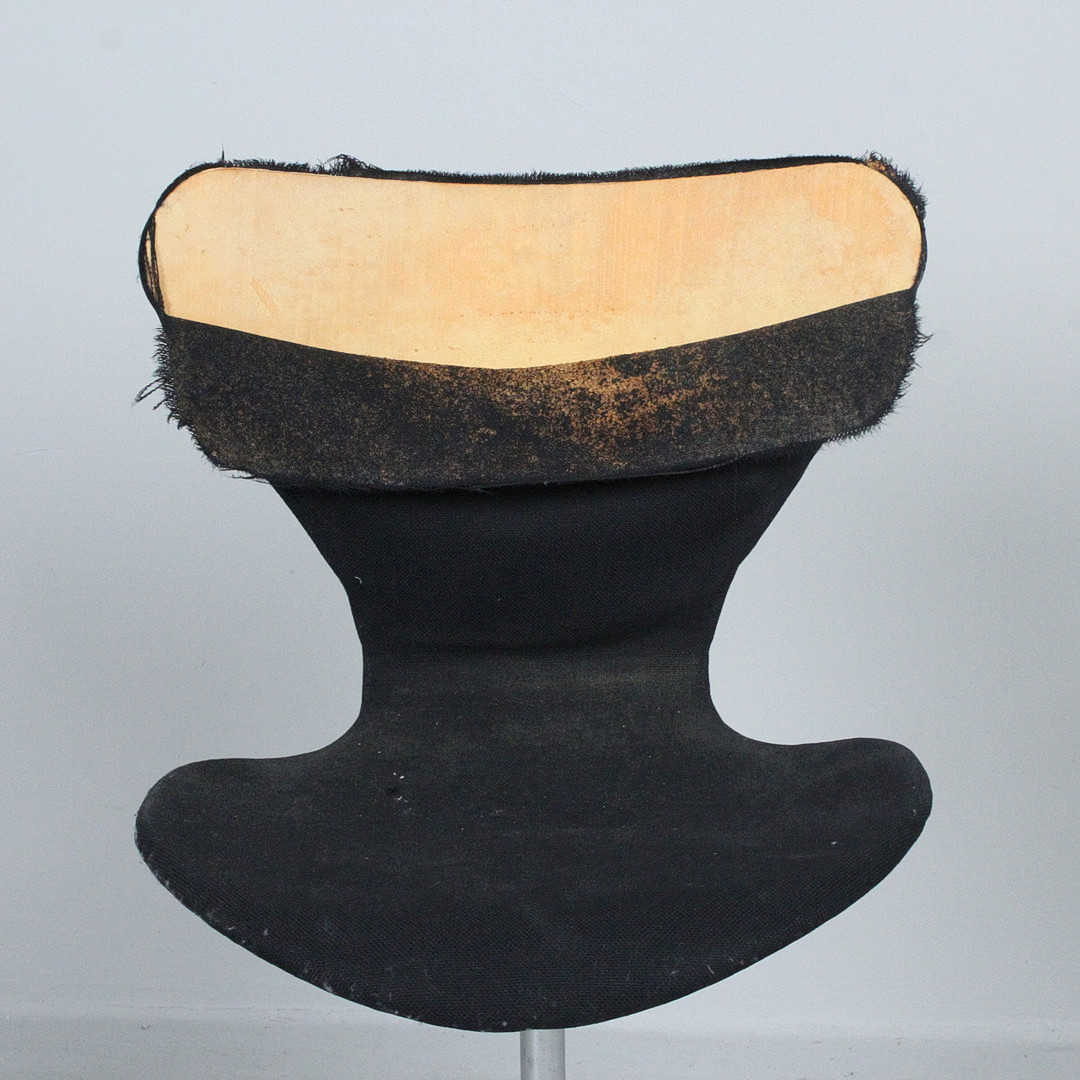 ARNE JACOBSEN. Fritz Hansen. Bürostuhl aus der 'Serie 7', Modell '3117', Dänemark.