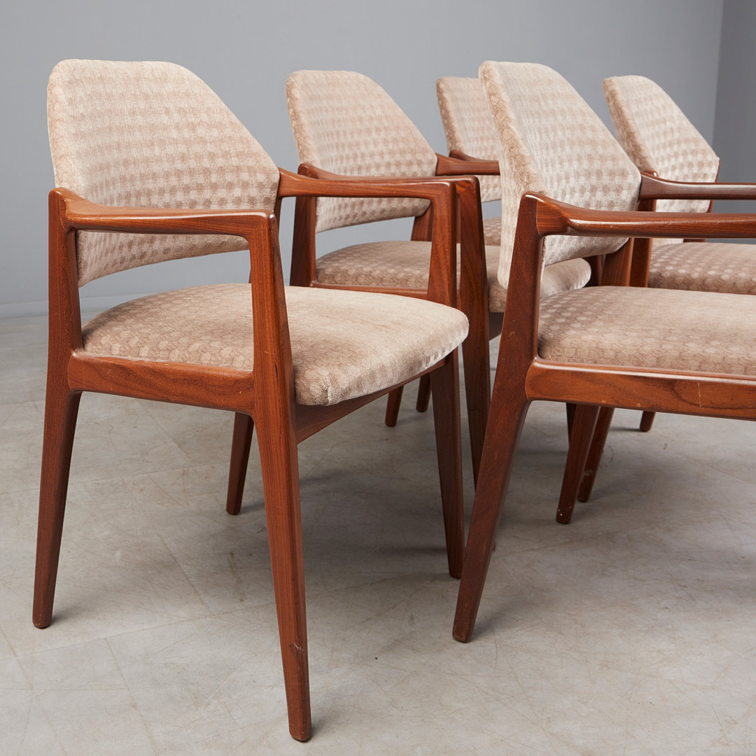 HARTMUT LOHMEYER. für Wilkhahn, fünf Stühle / Esszimmerstühle, Teak, Stoff, 1960er Jahre, Deutschland.