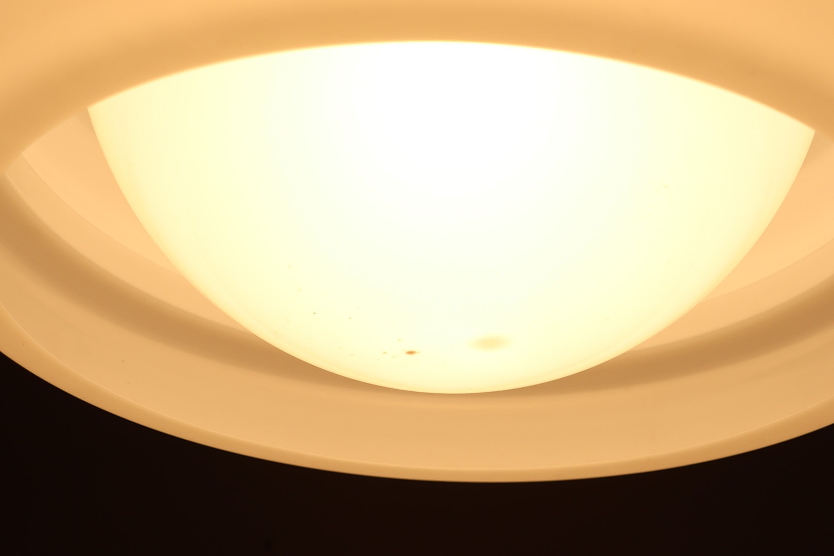 HARVEY GUZZINI. Deckenlampe/Deckenleuchte von Harvey Guzzini für 6G, Italien, 1960er Jahre.