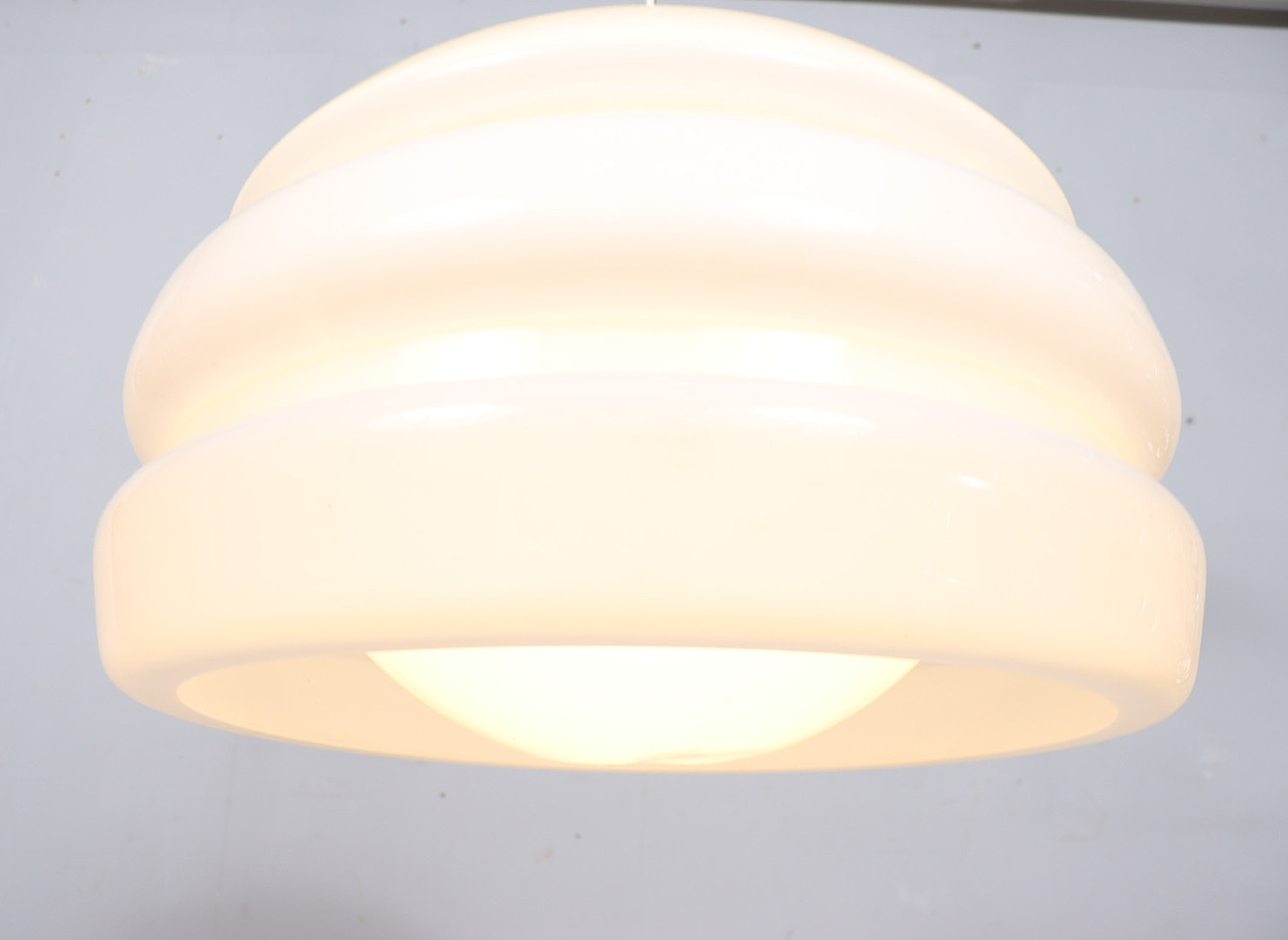 HARVEY GUZZINI. Deckenlampe/Deckenleuchte von Harvey Guzzini für 6G, Italien, 1960er Jahre.