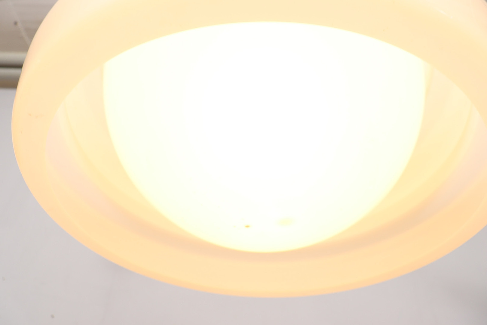 HARVEY GUZZINI. Deckenlampe/Deckenleuchte von Harvey Guzzini für 6G, Italien, 1960er Jahre.