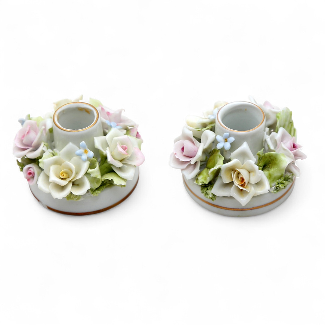 Set of ten table candle holders in porcelain from Naples, 20th Century.