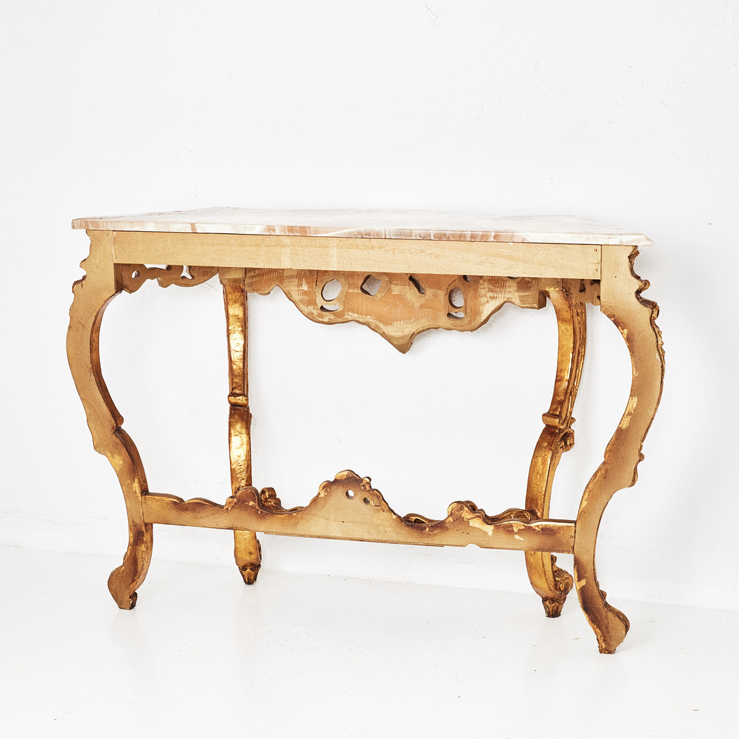 SPEGEL med KONSOLBORD, barockstil, skivan i stenkomposit, förgylld, Belgien, 2000-tal.