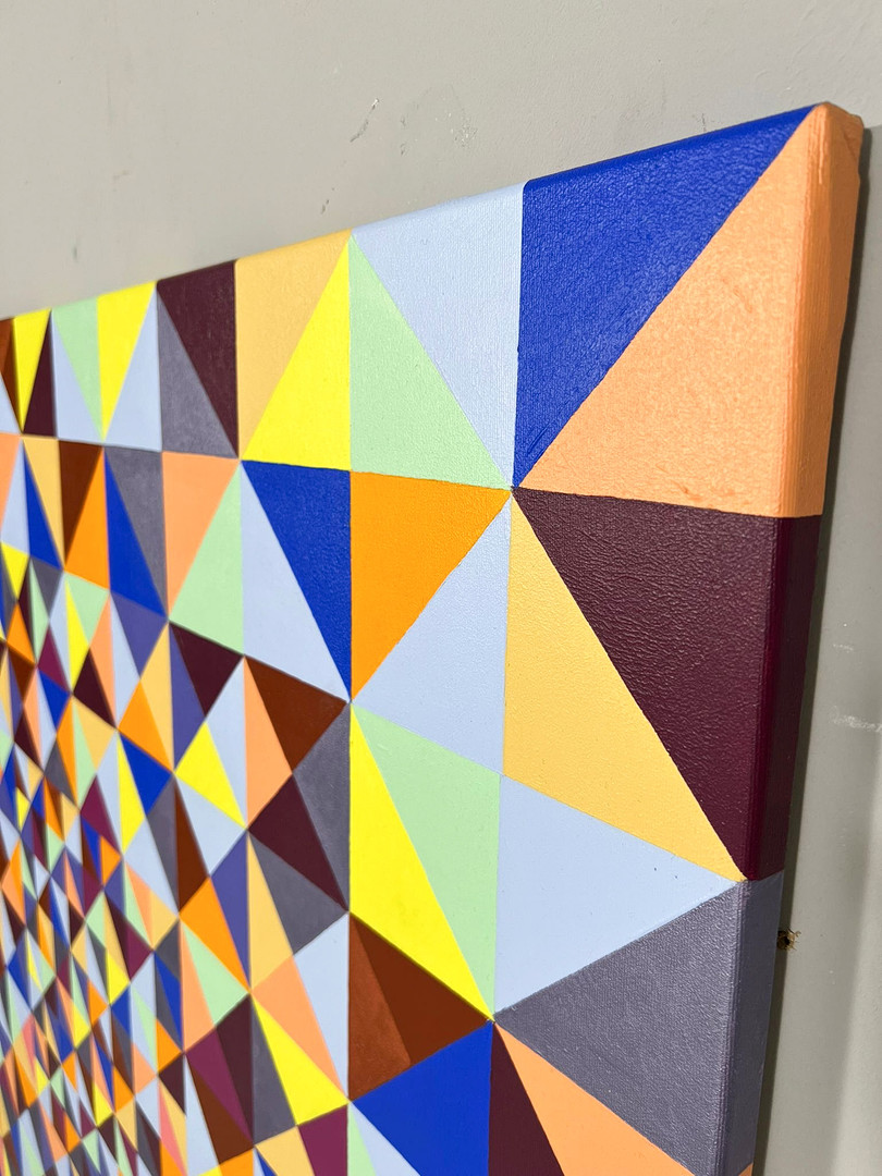 Lena László, Acryl auf Leinwand, 'Exactly 299 triangles'.