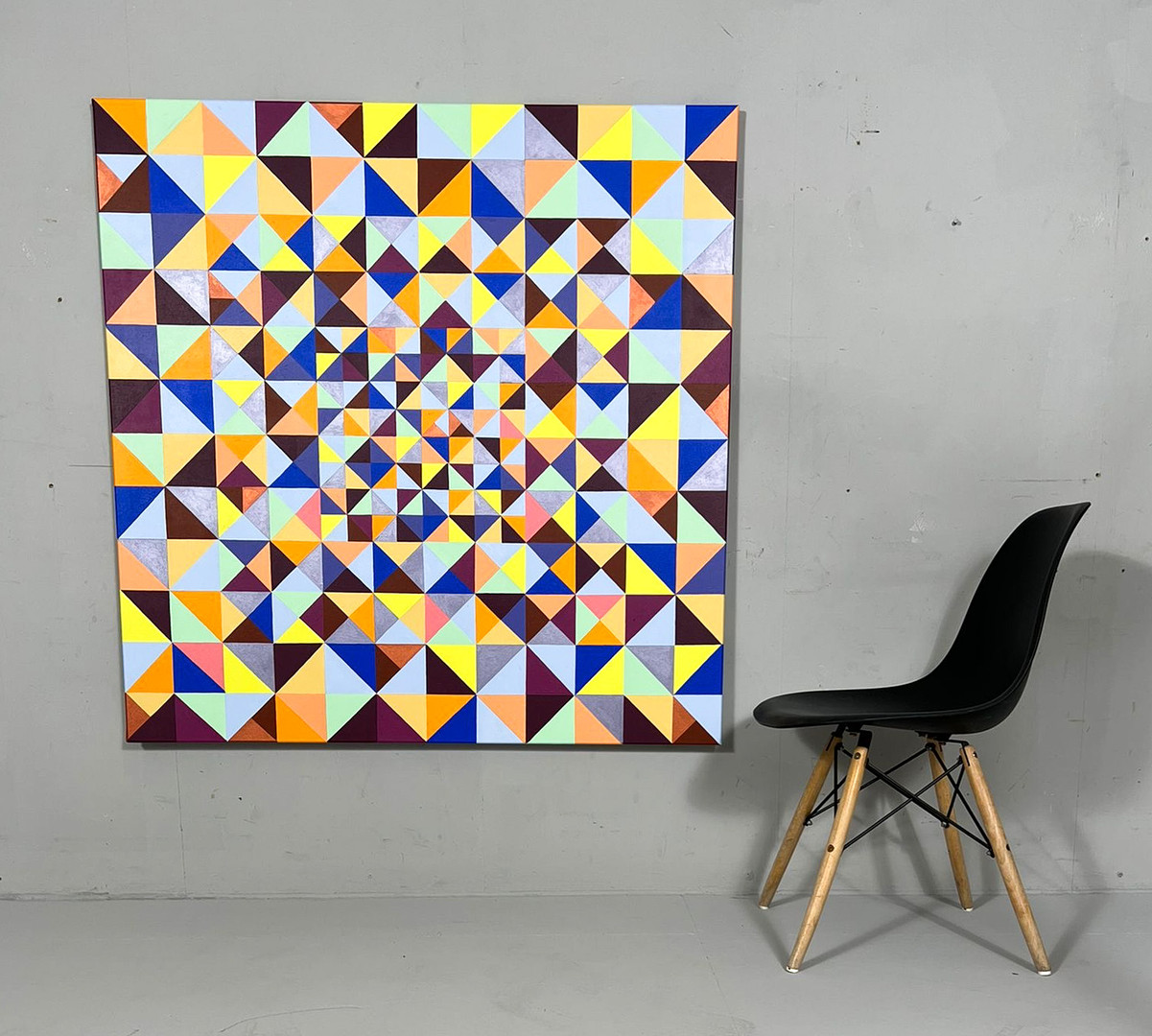 Lena László, Acryl auf Leinwand, 'Exactly 299 triangles'.