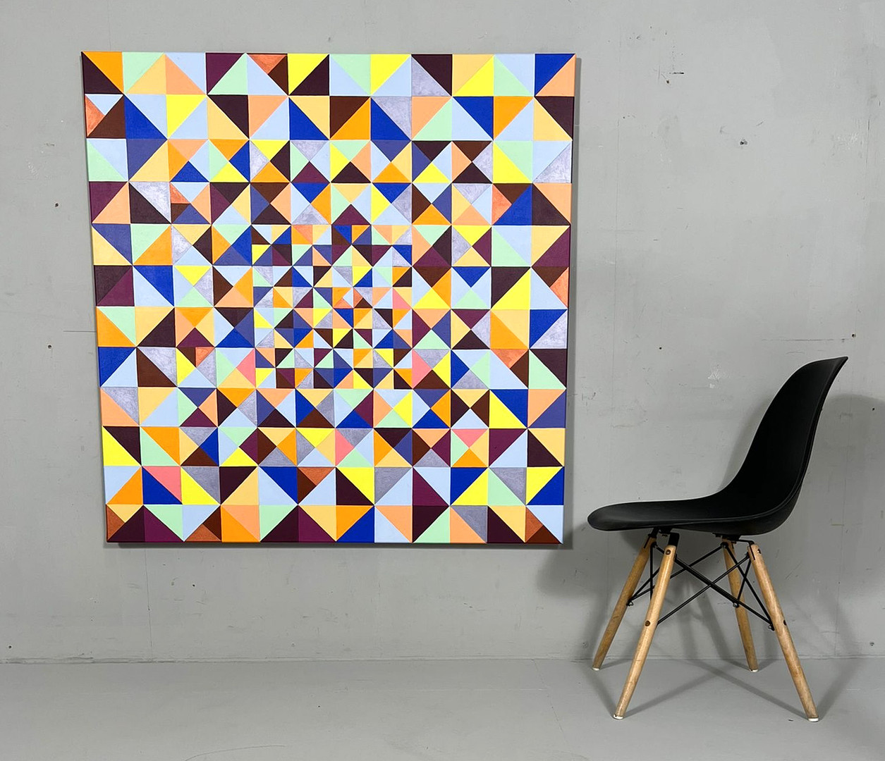 Lena László, Acryl auf Leinwand, 'Exactly 299 triangles'.