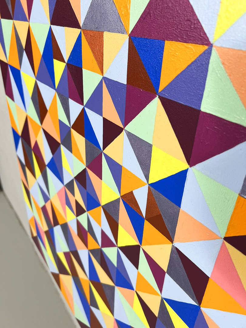 Lena László, Acryl auf Leinwand, 'Exactly 299 triangles'.