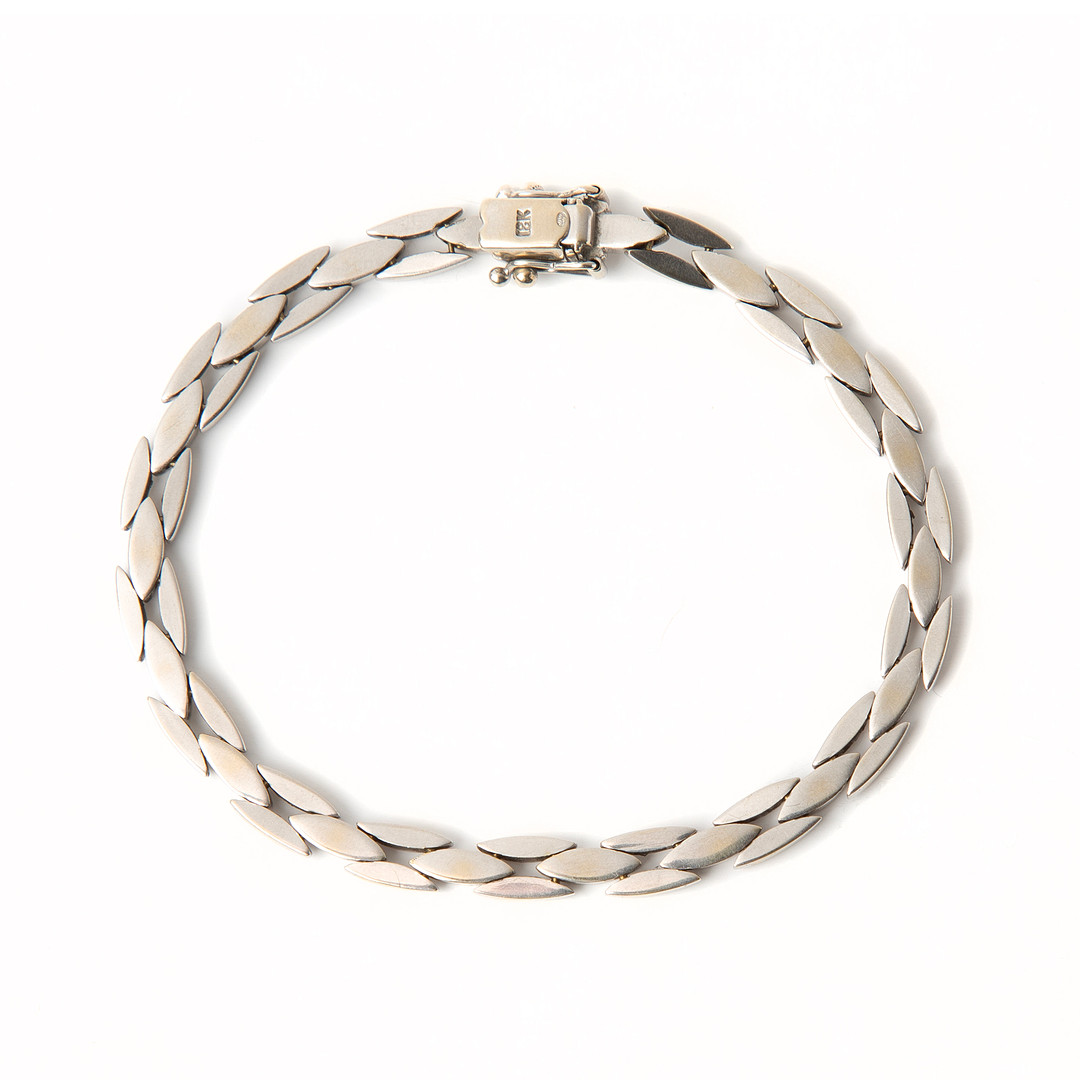 ARMBAND, 18K vitguld, importstämplat.