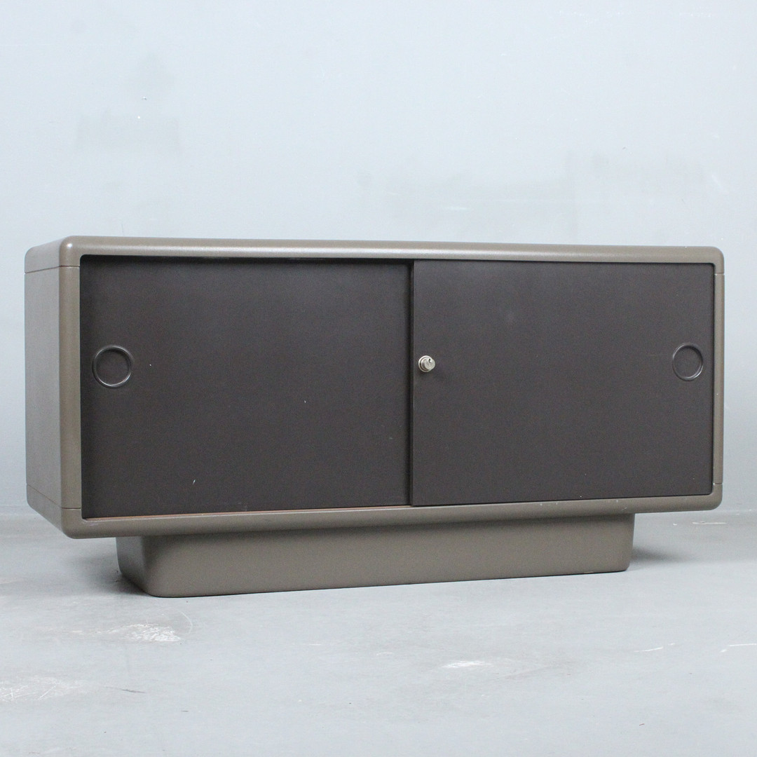 ERNEST 'IGL' HOFMANN (1920-2001). für Wilhelm Werndl, Space Age Sideboard, 1970er.