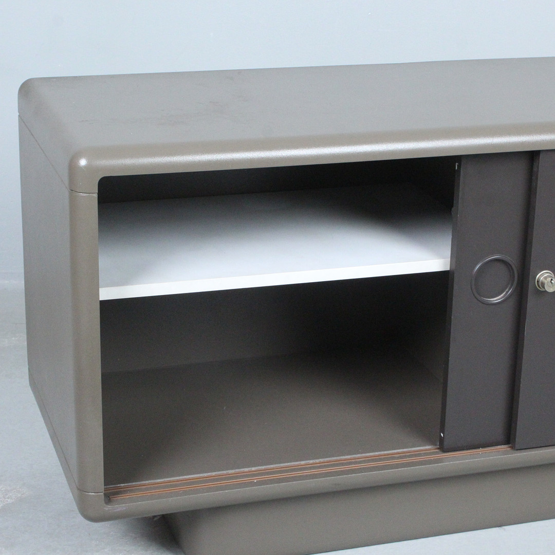 ERNEST 'IGL' HOFMANN (1920-2001). für Wilhelm Werndl, Space Age Sideboard, 1970er.