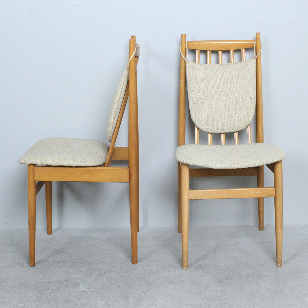 Set Stühle / Esszimmerstühle der 1960er Jahre.