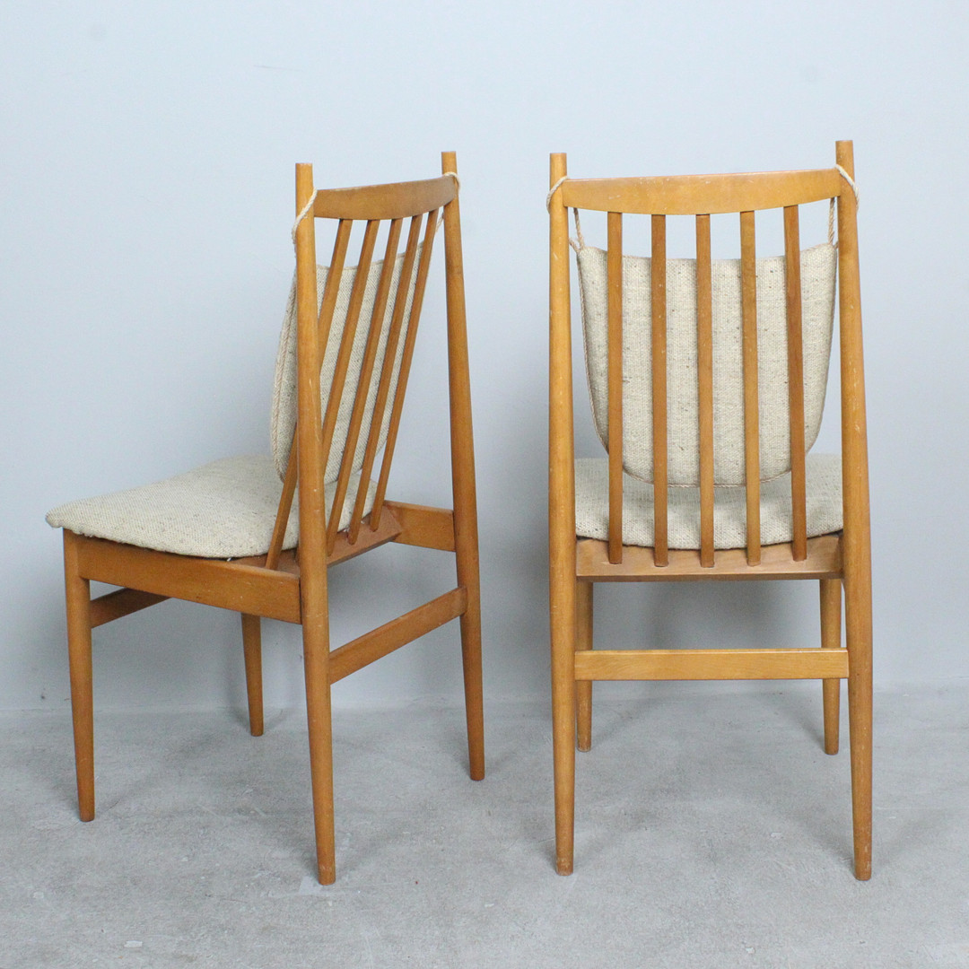 Set Stühle / Esszimmerstühle der 1960er Jahre.