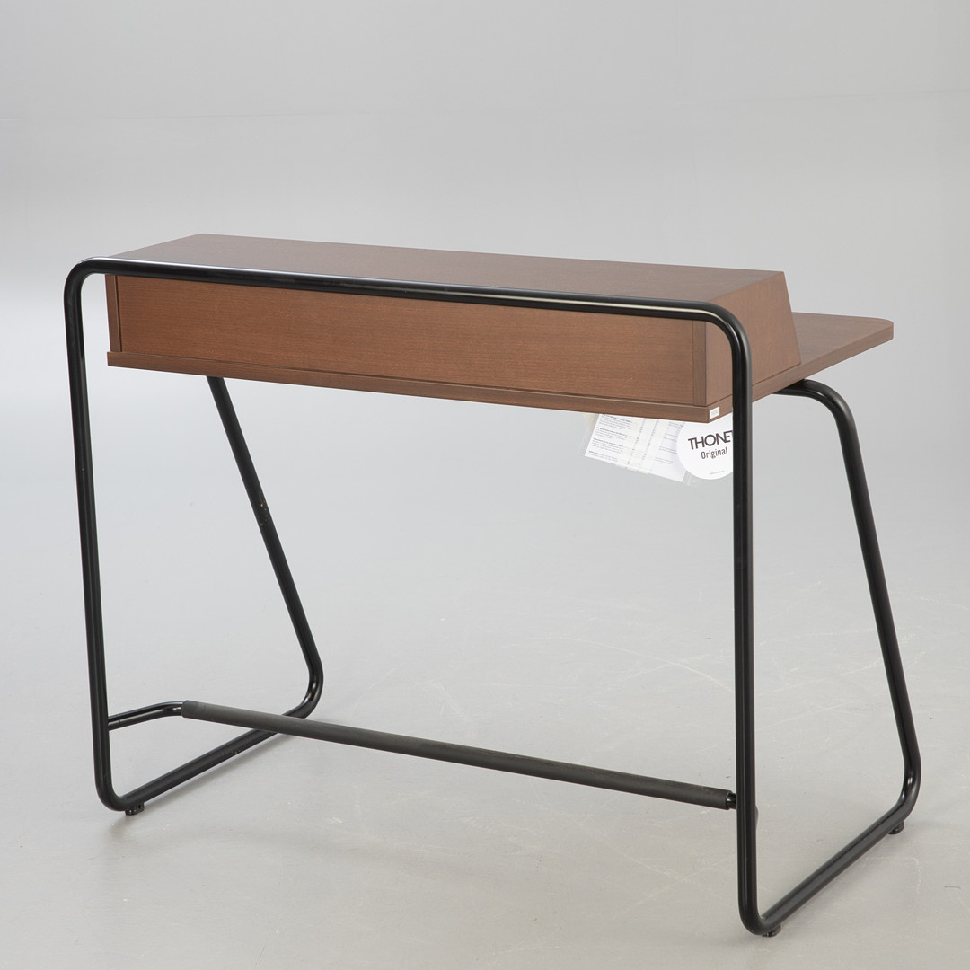 Thonet, Schreibtisch S 1200.