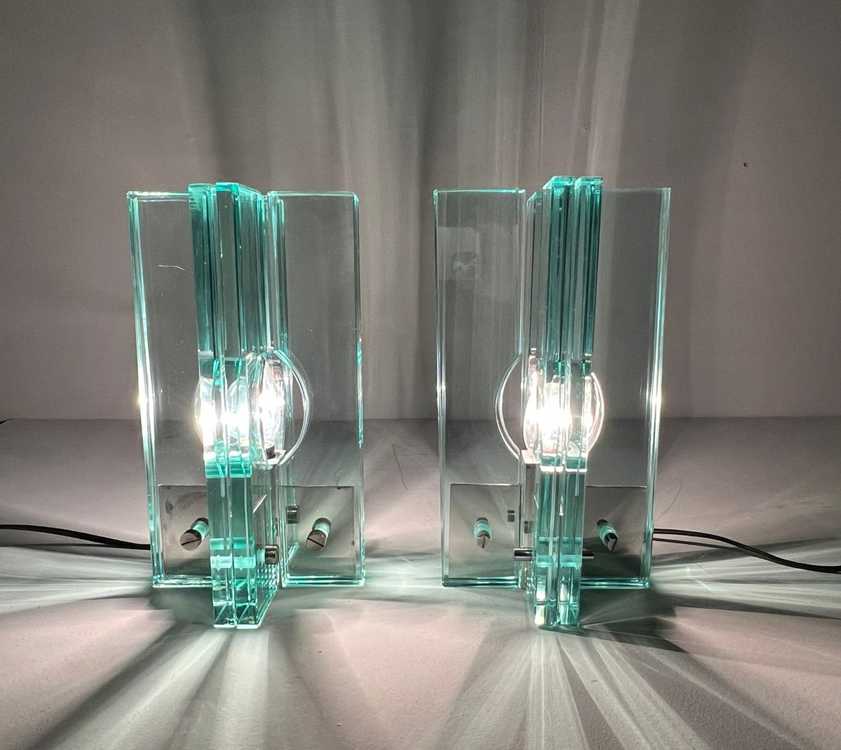 GIORGIO REGGIORI. 2er Set Tischlampen/Glasobjekte von Giorgio Reggiori für Gallotti & Radice, 1960er Jahre, Italien.
