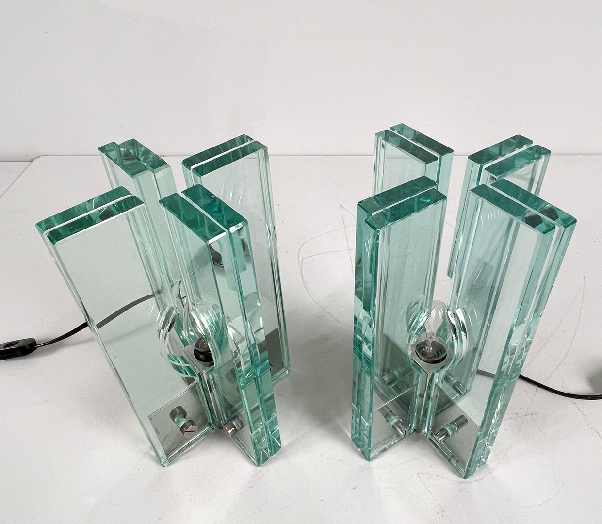 GIORGIO REGGIORI. 2er Set Tischlampen/Glasobjekte von Giorgio Reggiori für Gallotti & Radice, 1960er Jahre, Italien.