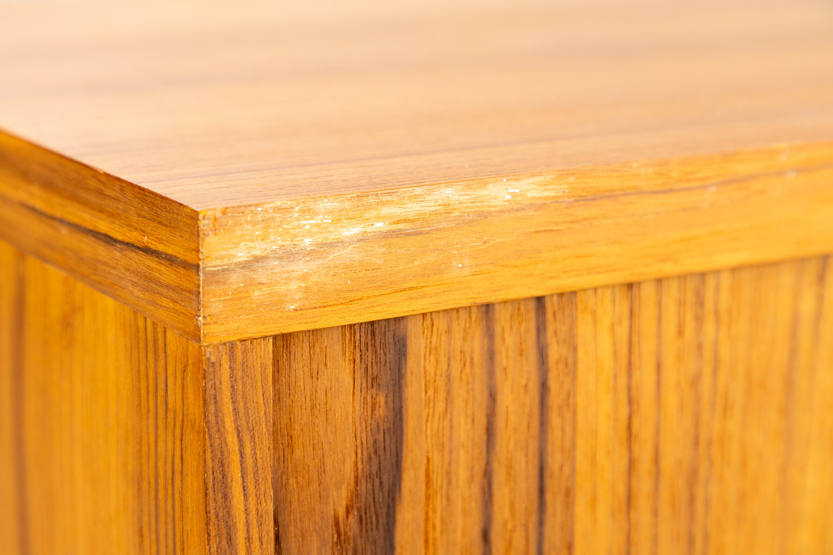 Teak Kommode.