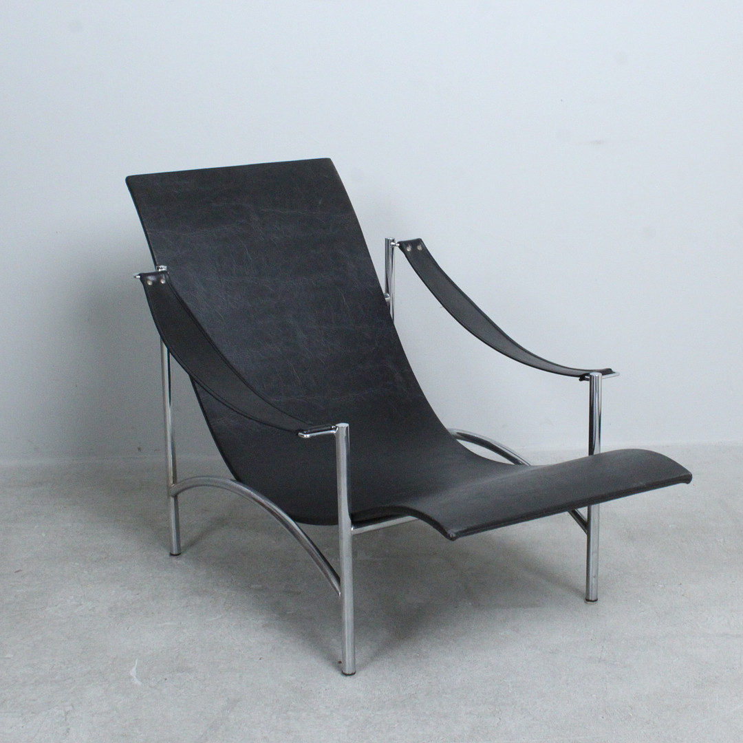 KOINOR. Bauhaus Liege / Loungechair, Stahlrohr, Leder, 1970er Jahre.