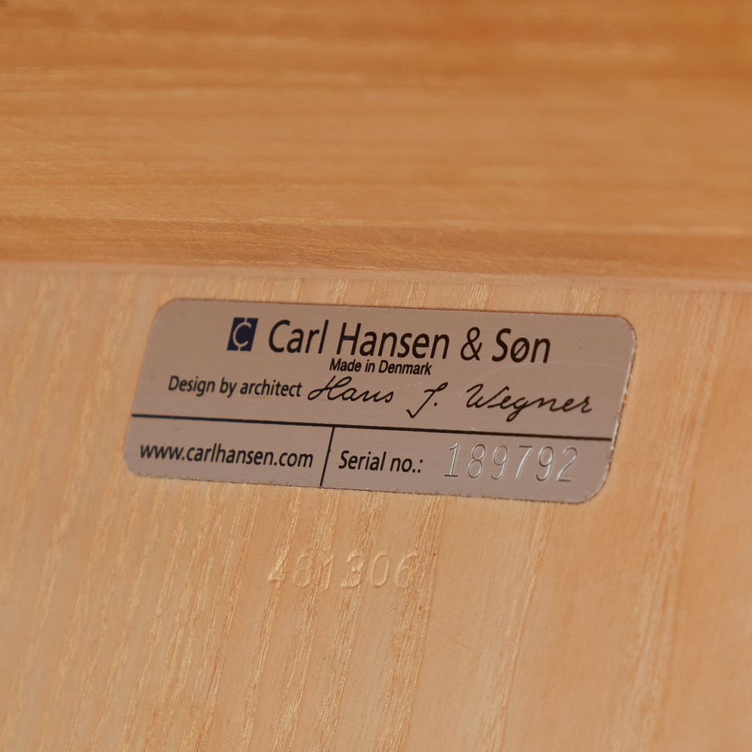 HANS J. WEGNER. Carl Hansen & Søn Esstisch / Tisch, Modell 'CH327', Eiche, Entwurf 1962, Dänemark.