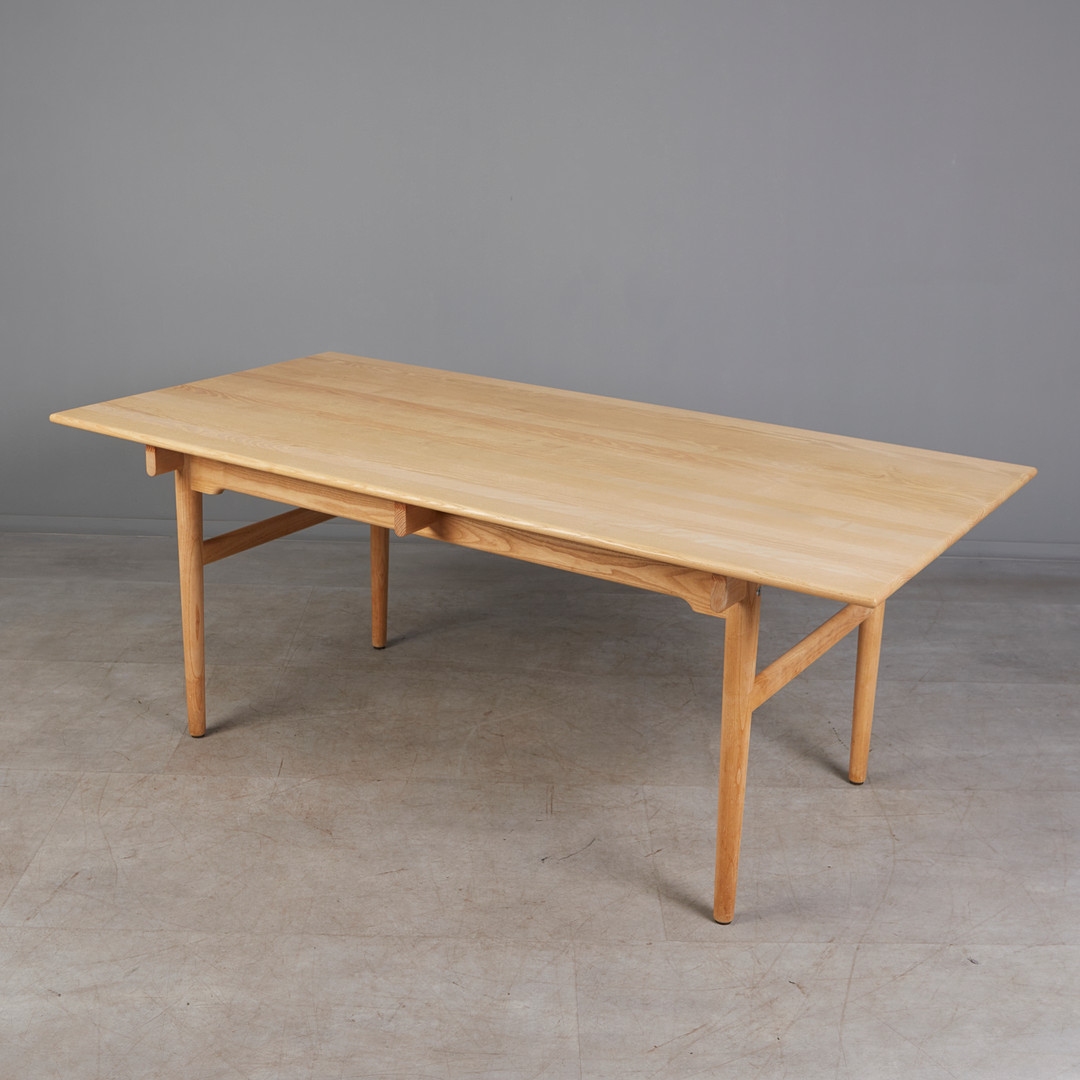HANS J. WEGNER. Carl Hansen & Søn Esstisch / Tisch, Modell 'CH327', Eiche, Entwurf 1962, Dänemark.