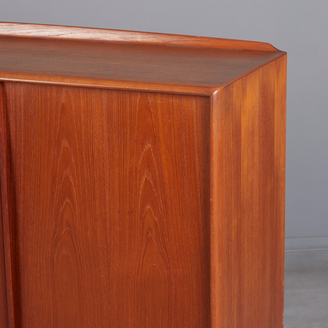 SVEND AAGE MADSEN. für K. Knudsen & Søn, Highboard / Kommode, Teak, 60er Jahre, Dänemark.