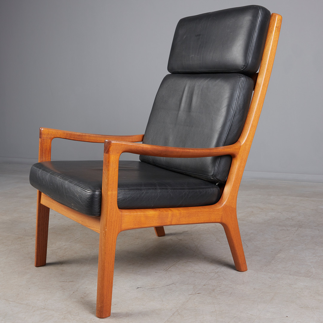 OLE WANSCHER. Poul Jeppesen Møbelfabrik, Hochlehner / Lounge Sessel mit Ottomane / Hocker, Modell 'Senator', 1960er Jahre, Dänemark (2).
