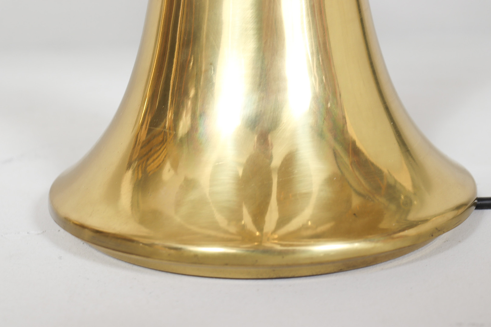 CARLO GIORGI. 2 Skulpturale Lampen/Tischlampen von Carlo Giorgi für für Bottega Gadda, Modell: Ippocastano, Italien, 1970er Jahre.