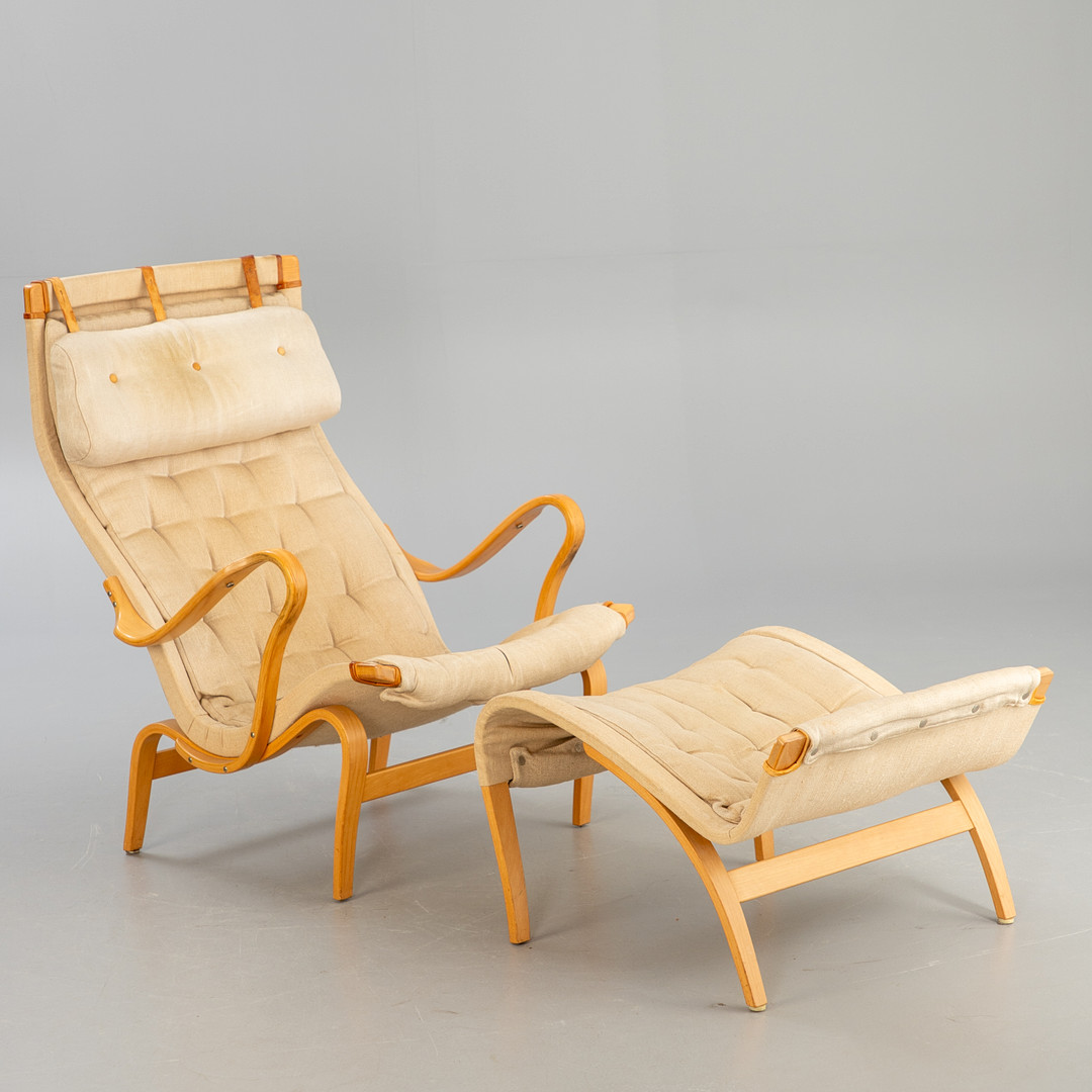 BRUNO MATTHSON. Dux. Sessel mit Hocker,