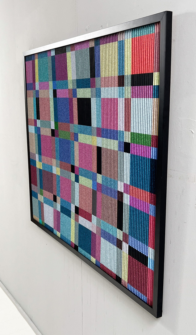 Lena László für Studio Exactly, Lenticular/3d Relief auf Aluminiumplatte mit Lamination, '210 geometric forms', limitiert.