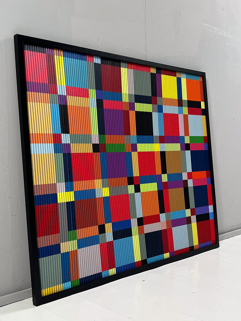 Lena László für Studio Exactly, Lenticular/3d Relief auf Aluminiumplatte mit Lamination, '210 geometric forms', limitiert.