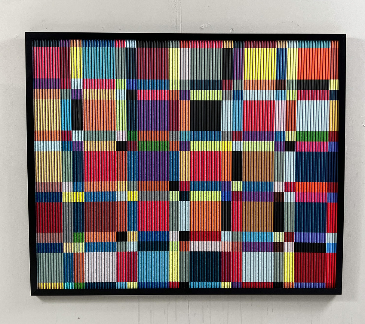 Lena László für Studio Exactly, Lenticular/3d Relief auf Aluminiumplatte mit Lamination, '210 geometric forms', limitiert.
