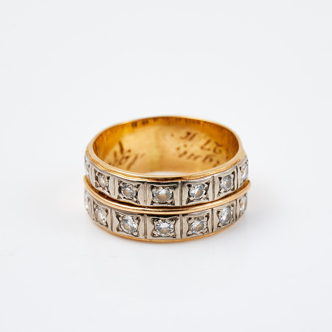 RING. sk halvallians, 18 k guld, 14 st diamanter, totalt ca 0,28 ct, otydliga stämplar.