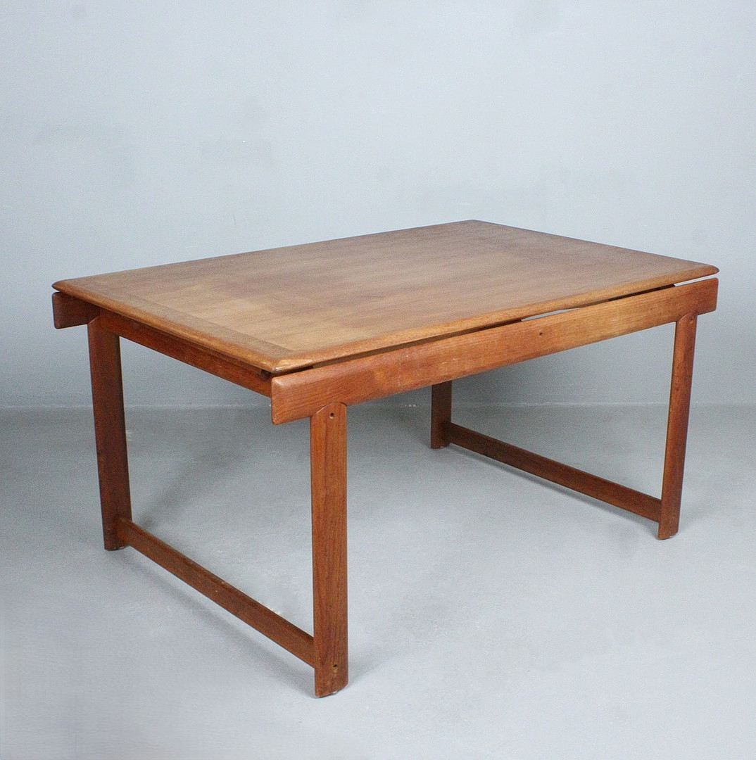 H.W. KLEIN. Bramin. Erweiterbarer Esstisch / Schreibtisch, Teakholz, Dänemark, 1960er Jahre.