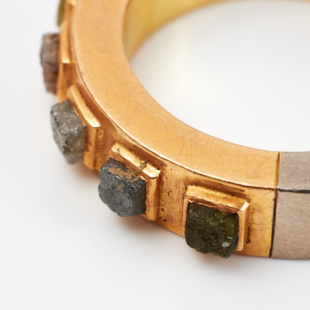 GAUDY. RING, 18 k vit- röd och roseguld, samt 5 st rådiamanter, Gaudy Stockholm Ab, Stokholm, 1998.