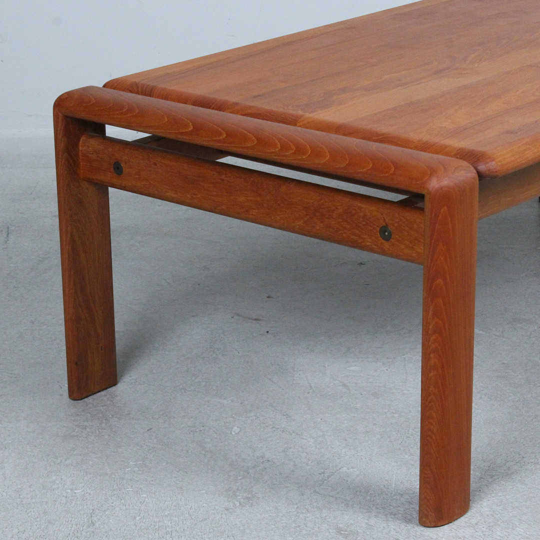 EMC MØBLER. Couchtisch / Coffee Table aus Teakholz, Dänemark, 1960er Jahre.