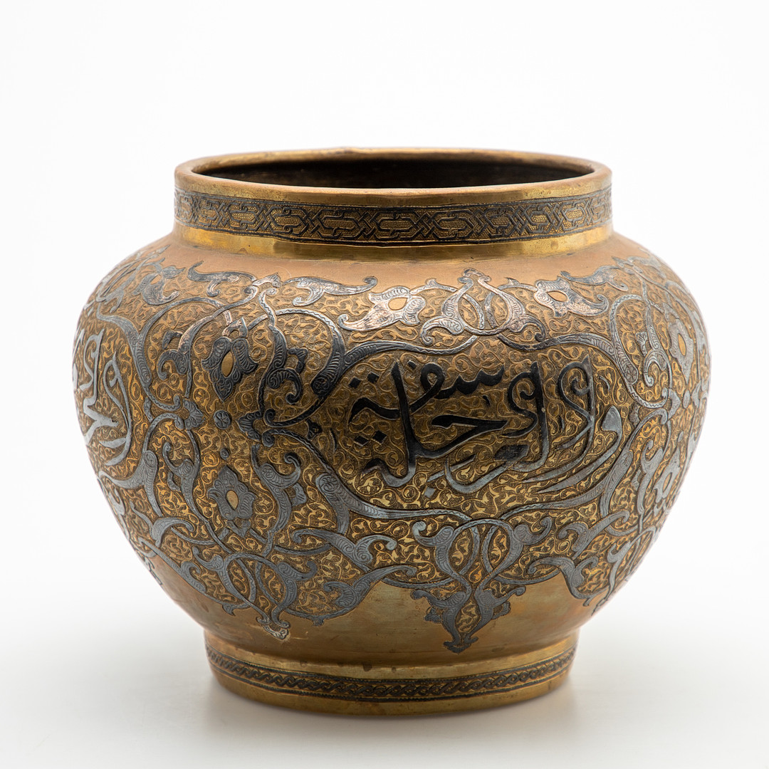 Messingvase/ -topf mit Silbereinlage, Cairo-ware, Mamluk Revival, Ägypten oder Syrien, frühes 20. Jh.