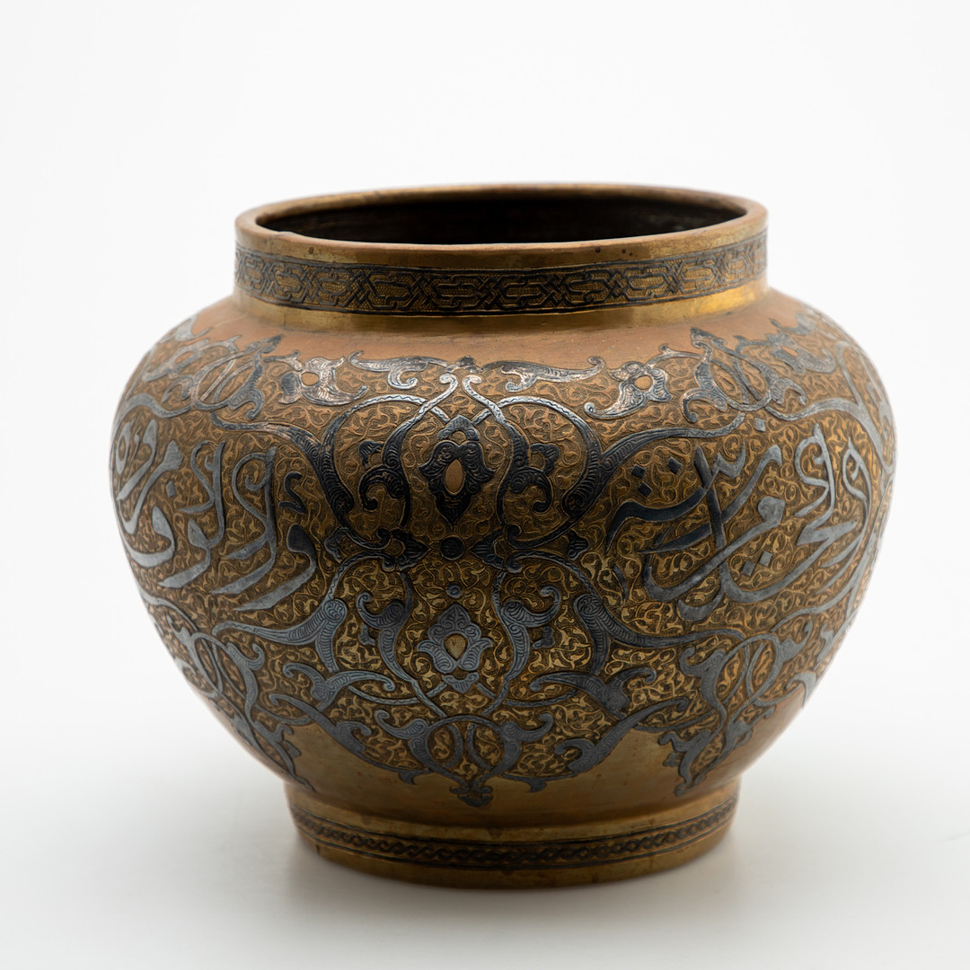 Messingvase/ -topf mit Silbereinlage, Cairo-ware, Mamluk Revival, Ägypten oder Syrien, frühes 20. Jh.
