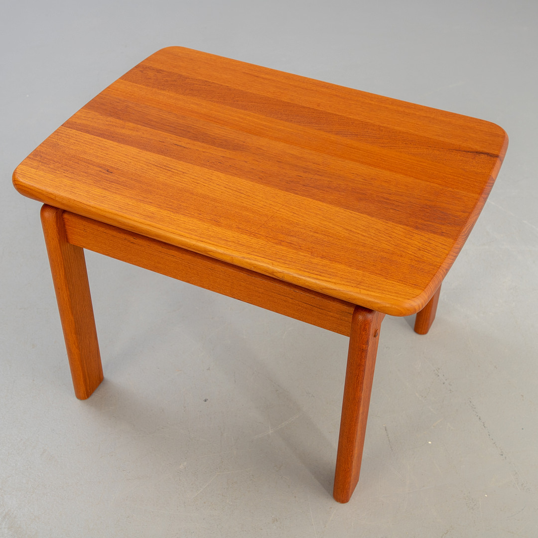 S. Burchardt-Nielsen. BB Møbelfabrik. Couchtisch. 2. Hälfte 20. Jh.