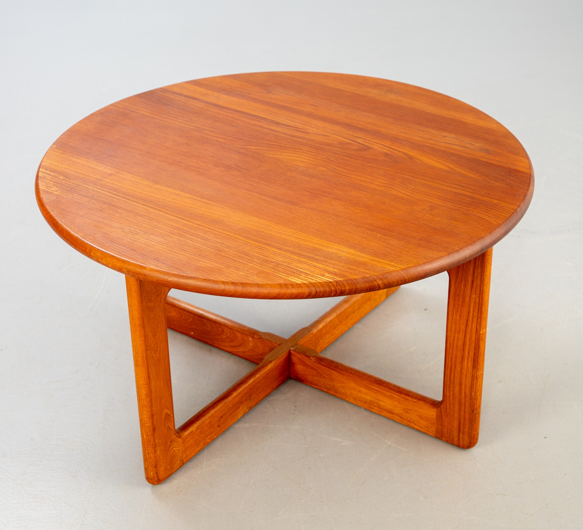 Couchtisch in Teak. 2. Hälfte 20. Jh.