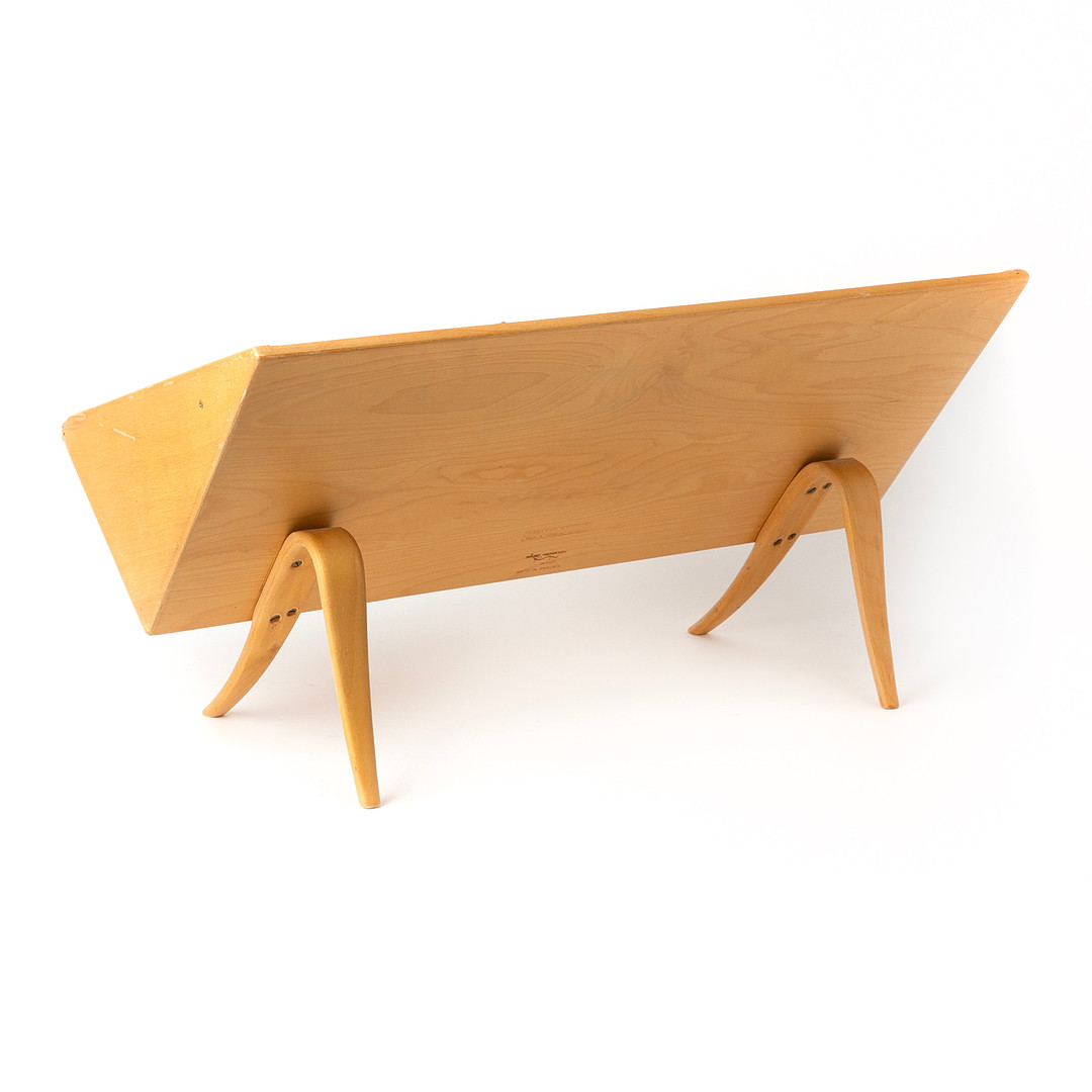 BRUNO MATHSSON. Bokvagga, björk, Bruno Mathsson Design Made in Sweden Firma Karl Mathsson Värnamo Sweden.