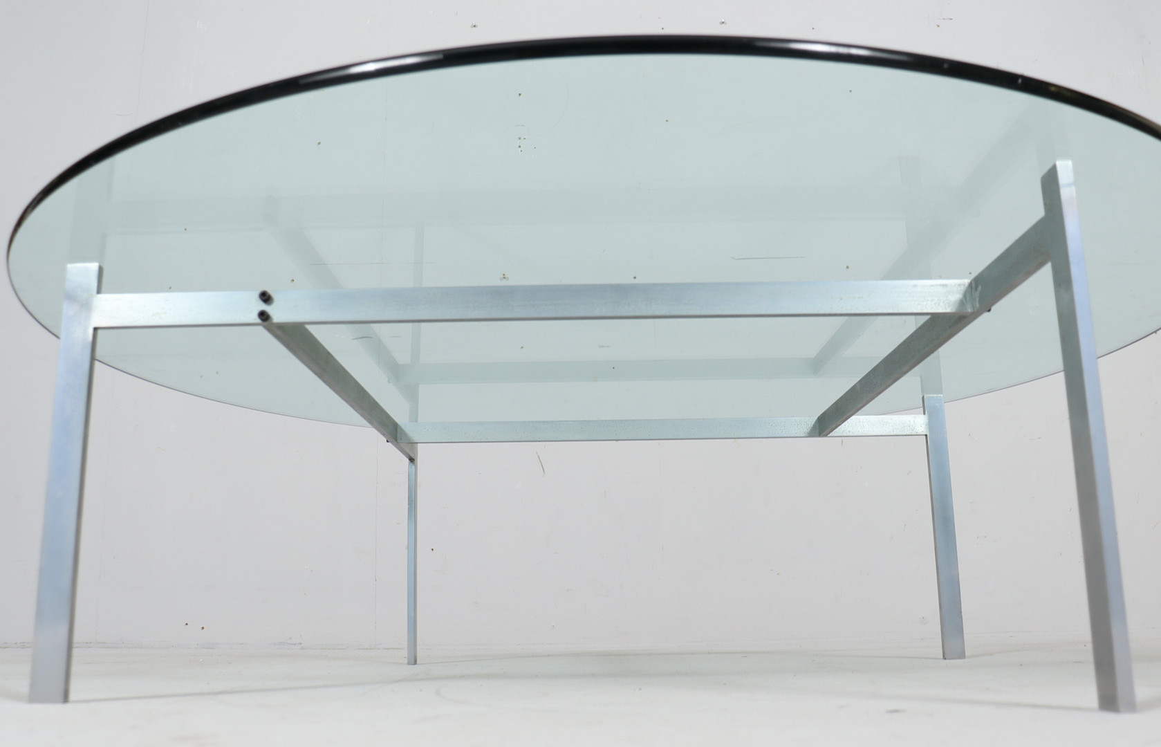 POUL KJAERHOLM. für Fritz Hansen, Coffee Table/Couchtisch, Modell: PK 61, Dänemark, 1970er Jahre.