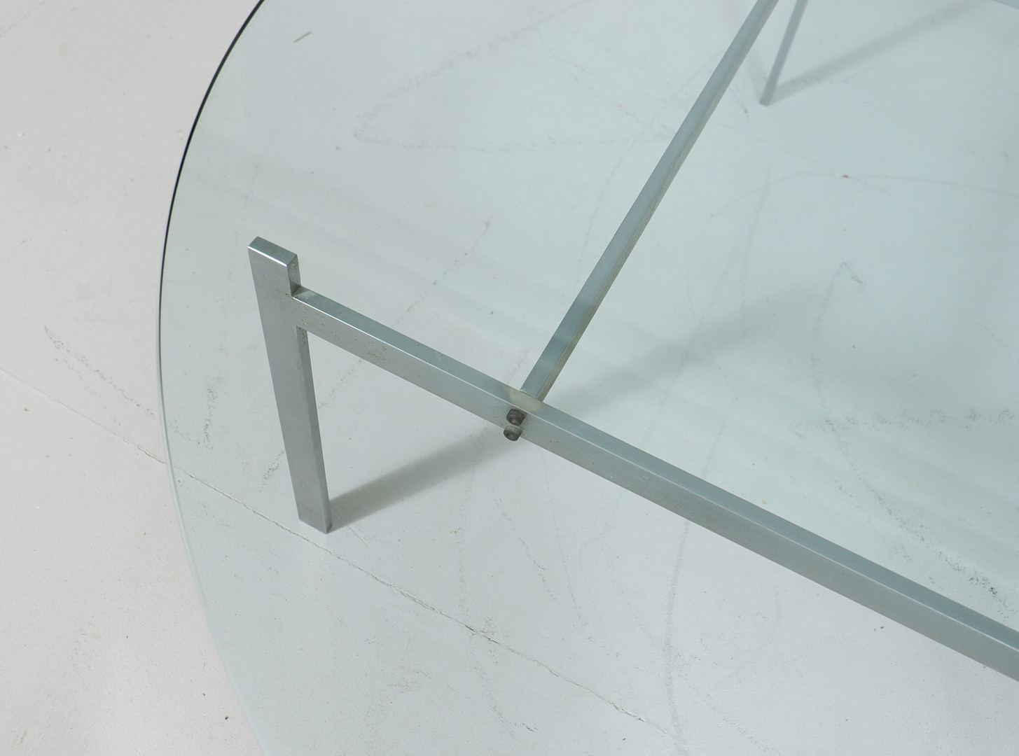 POUL KJAERHOLM. für Fritz Hansen, Coffee Table/Couchtisch, Modell: PK 61, Dänemark, 1970er Jahre.