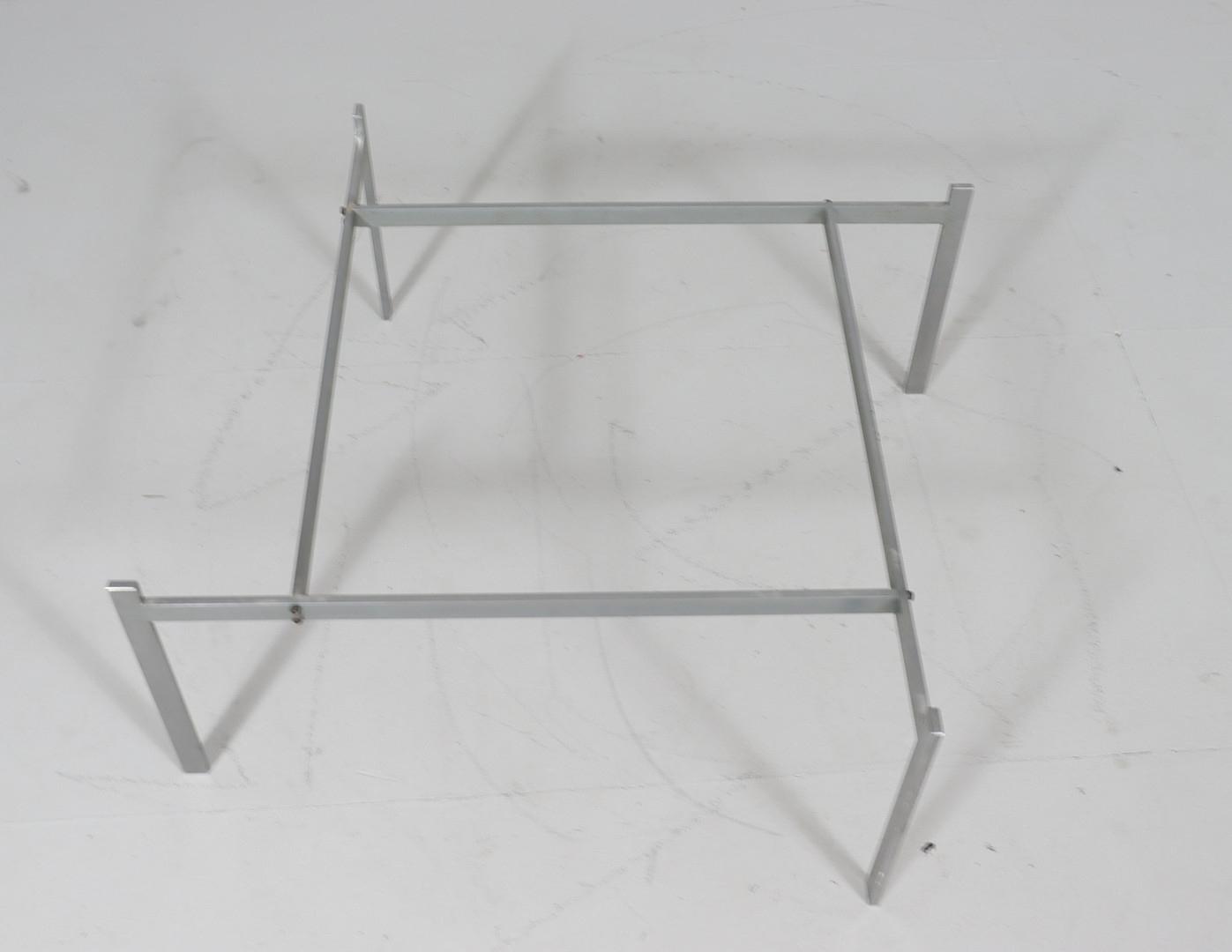 POUL KJAERHOLM. für Fritz Hansen, Coffee Table/Couchtisch, Modell: PK 61, Dänemark, 1970er Jahre.