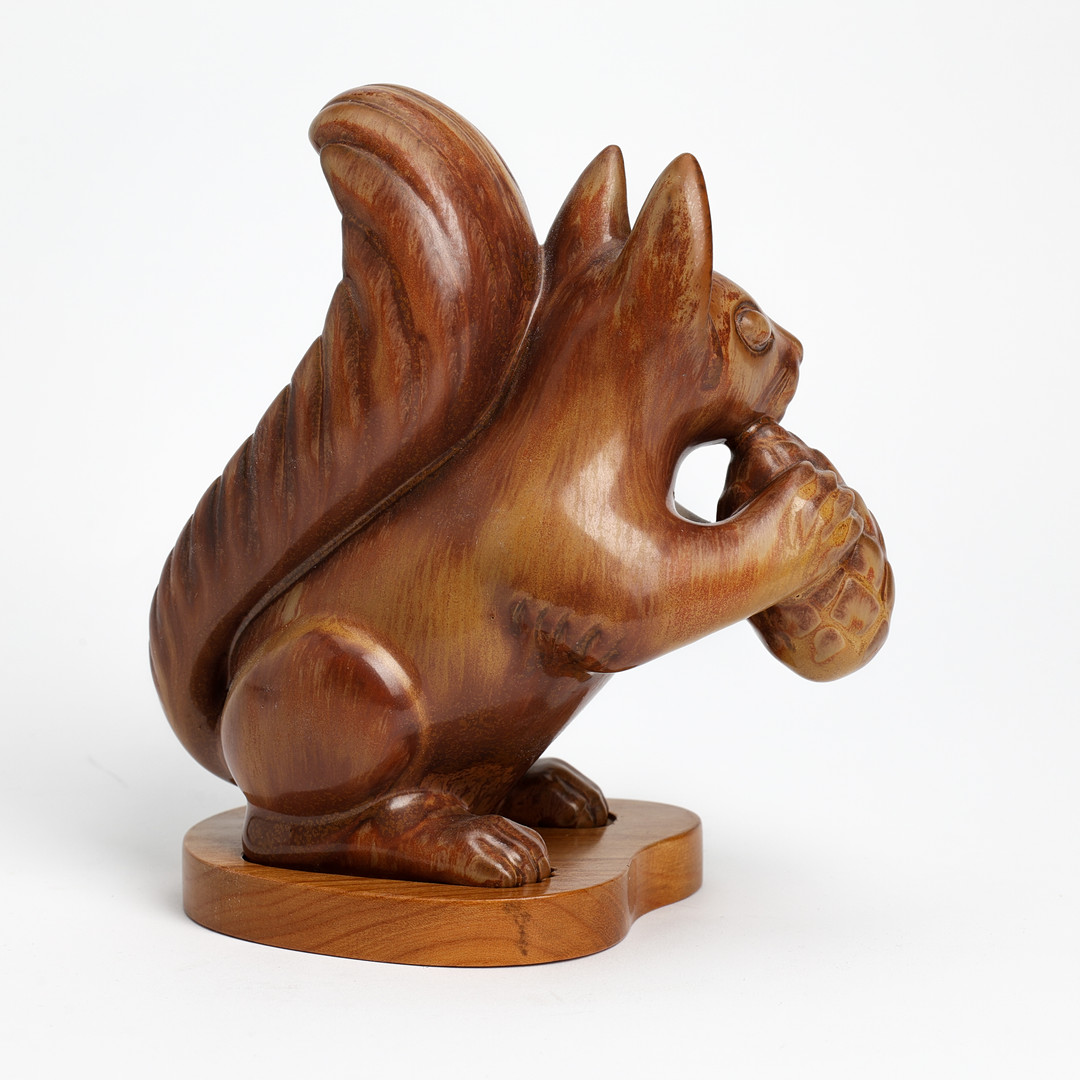 GUNNAR NYLUND. Figurin, ekorre, glaserat stengods, Rörstrand, numrerad 124/500.
