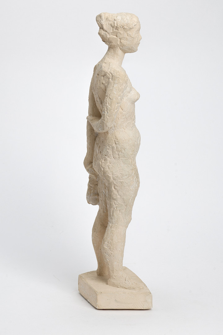 THURE THÖRN. Skulptur, kvinna, gips, signerad T. Thörn -69.