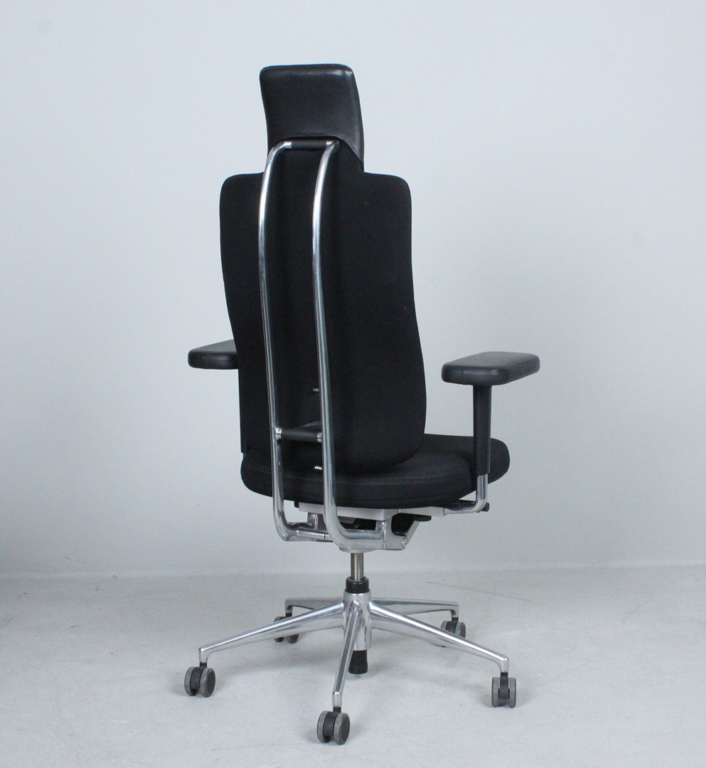 VITRA. Highback Chefsessel / Bürostuhl, Modell 'Headline'.