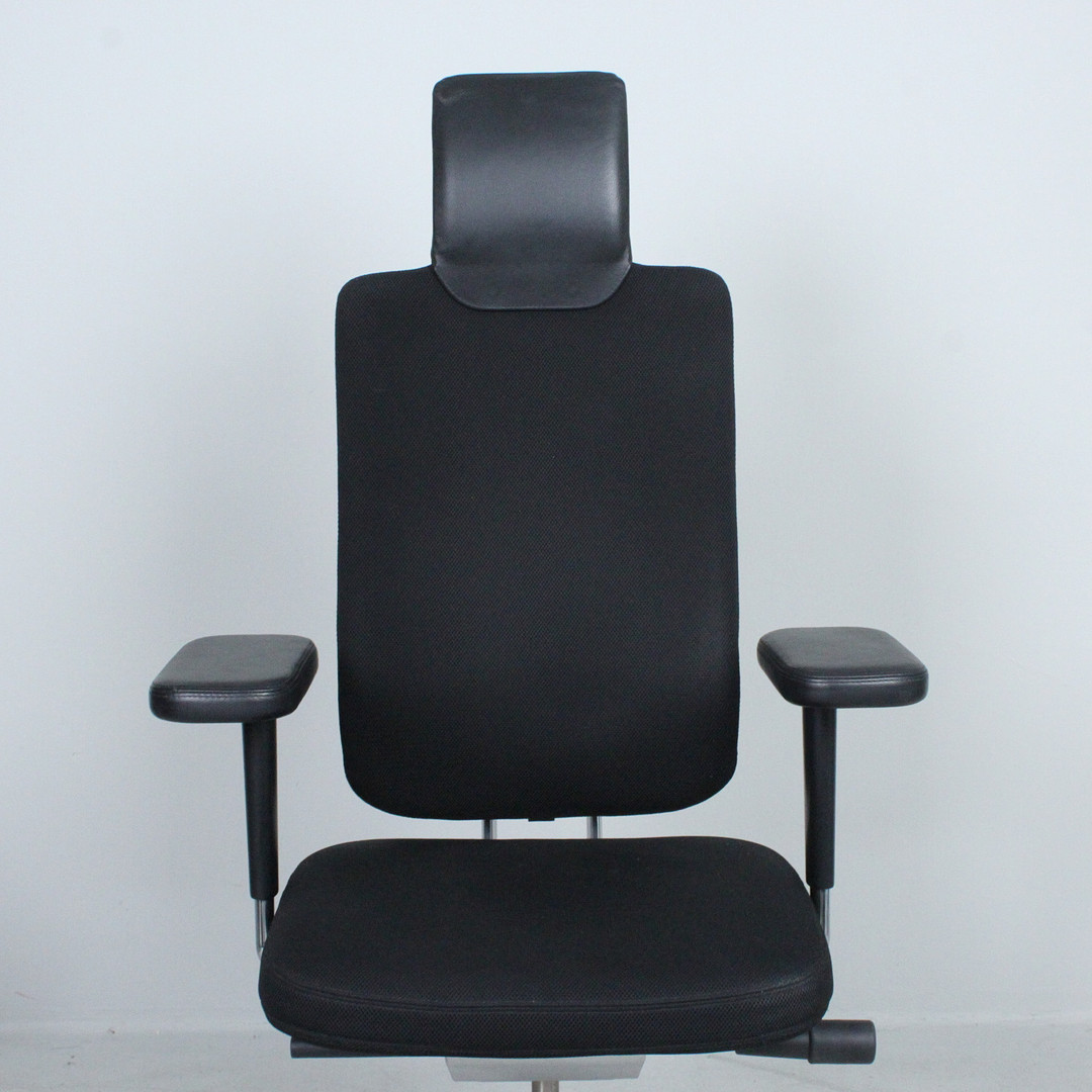 VITRA. Highback Chefsessel / Bürostuhl, Modell 'Headline'.