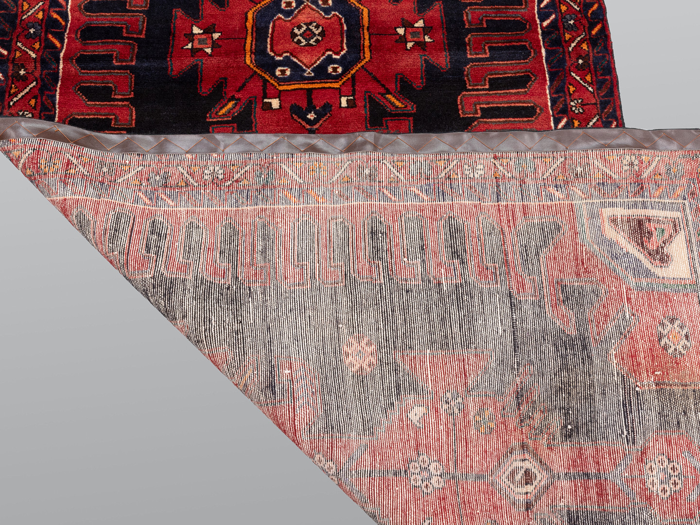 ORIENTMATTA. Hamadan, gallerimodell, 390 x 115 cm.